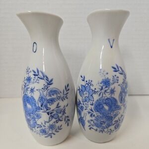Vtg Oil & Vinegar Porcelain Cruet Set Blue White Floral Birds CI Occupied‎ Japan